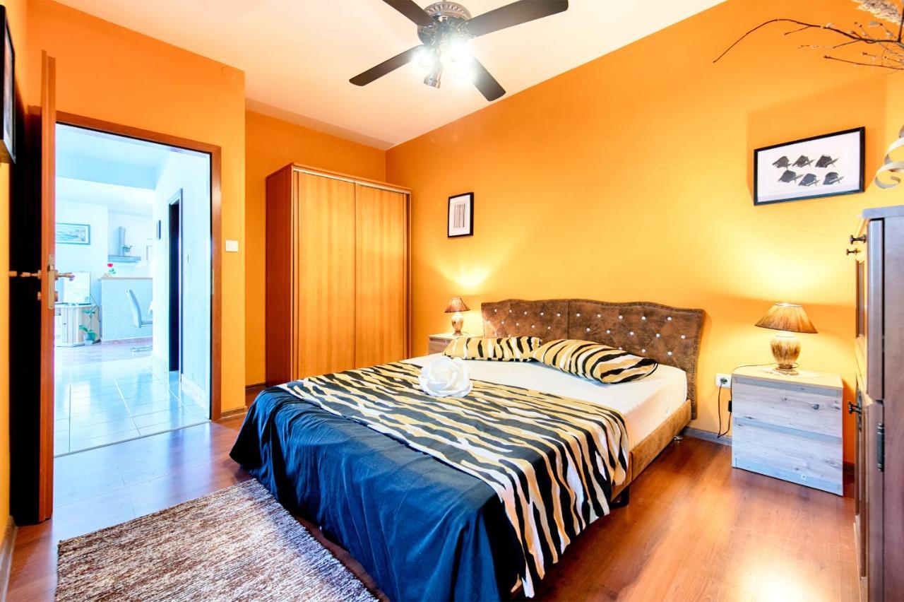 Apartment Diva Vis Luaran gambar