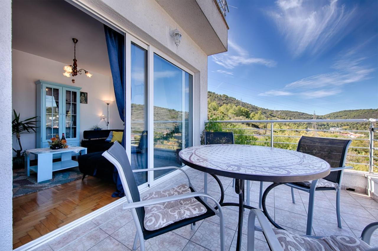 Apartment Diva Vis Luaran gambar