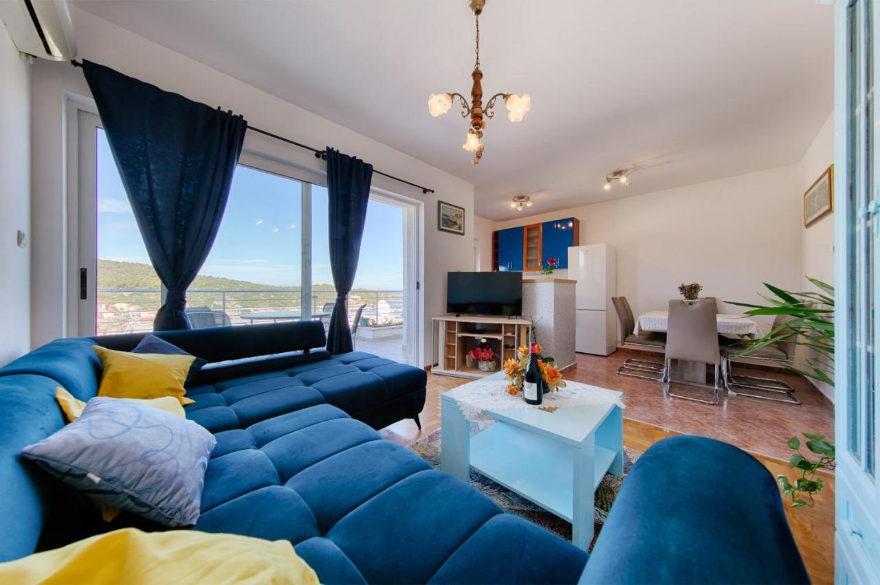 Apartment Diva Vis Luaran gambar